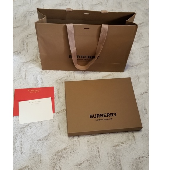 burberry luggage set
